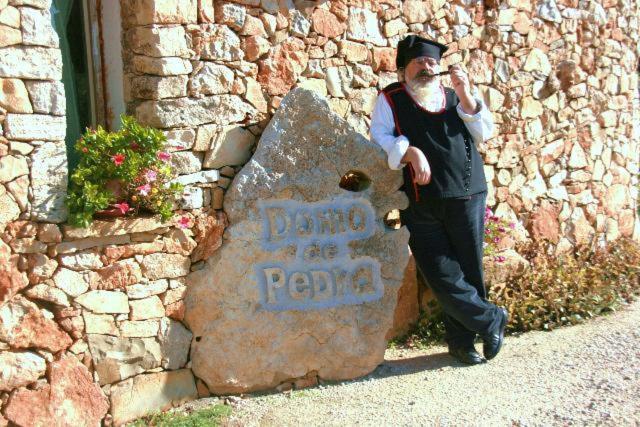 Tottubella B&B Domo De Pedra מראה חיצוני תמונה