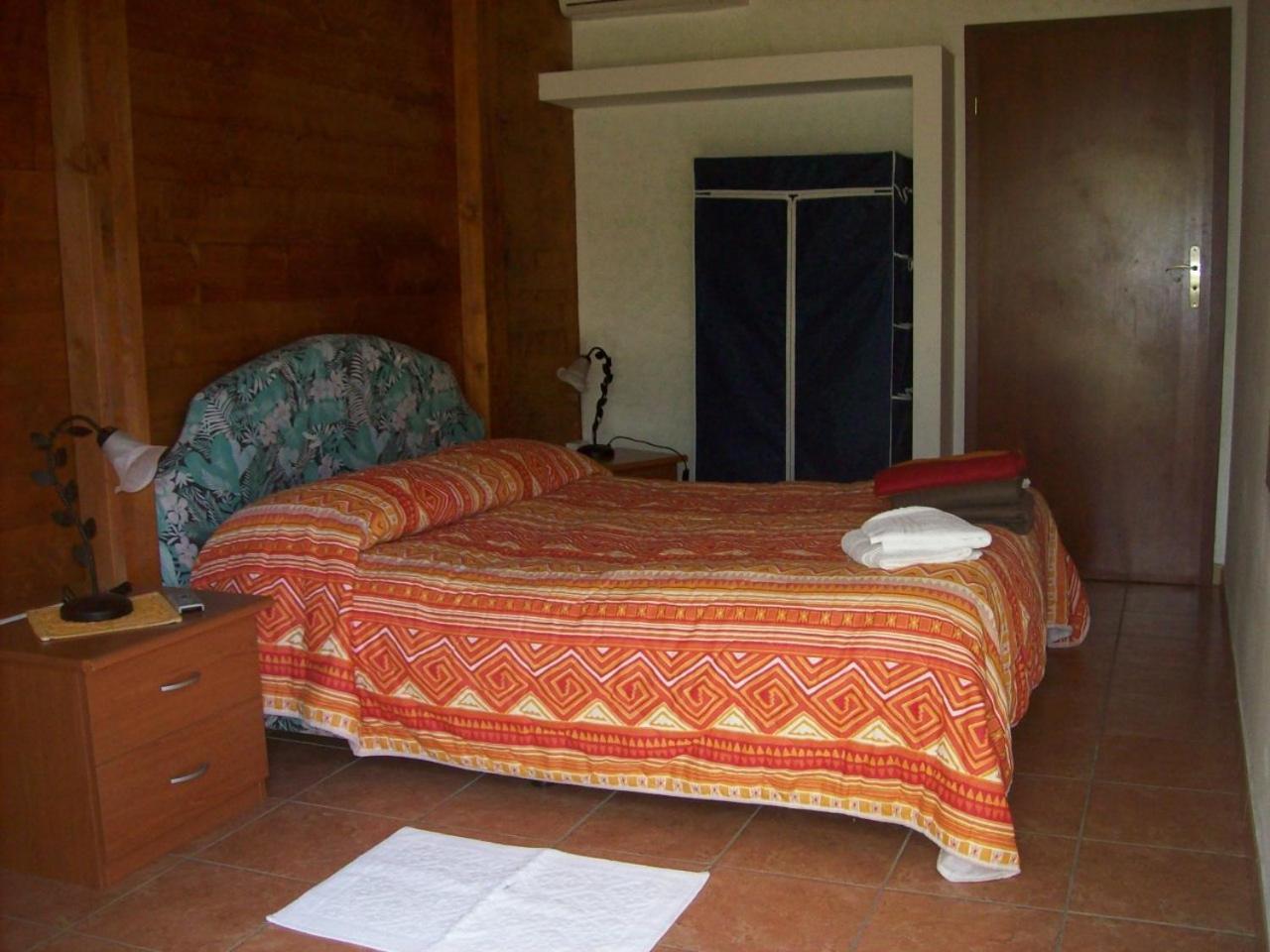 Tottubella B&B Domo De Pedra מראה חיצוני תמונה