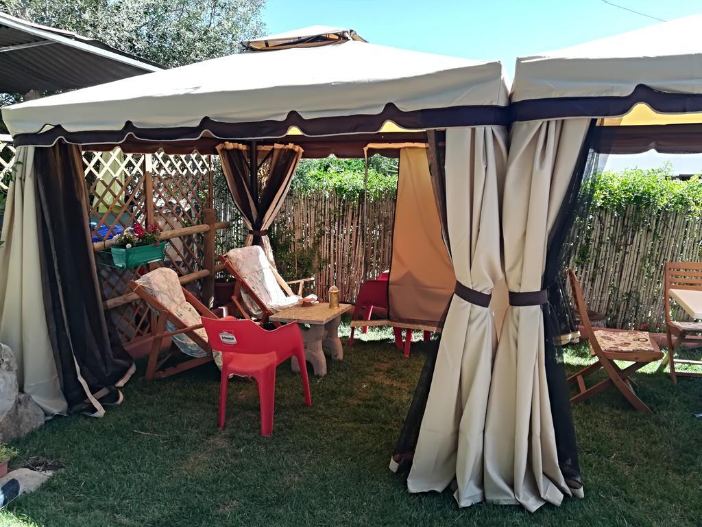 Tottubella B&B Domo De Pedra מראה חיצוני תמונה