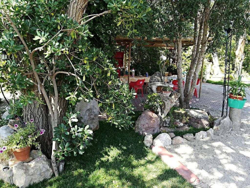 Tottubella B&B Domo De Pedra מראה חיצוני תמונה