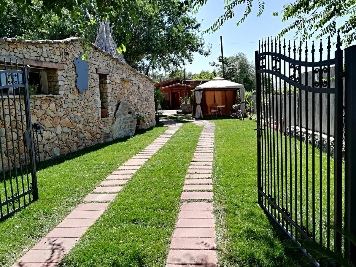 Tottubella B&B Domo De Pedra מראה חיצוני תמונה